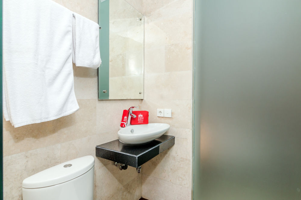 Кута: ZEN Rooms Sriwijaya Legian Kuta