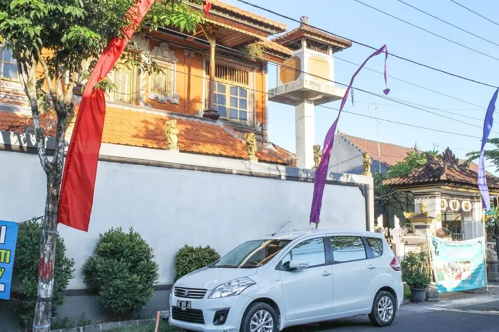 Чангу: 巴厘岛仓古艾里库塔乌塔拉潘泰贝拉瓦37号酒店(Airy Kuta Utara Pantai Berawa 37 Canggu Bali)