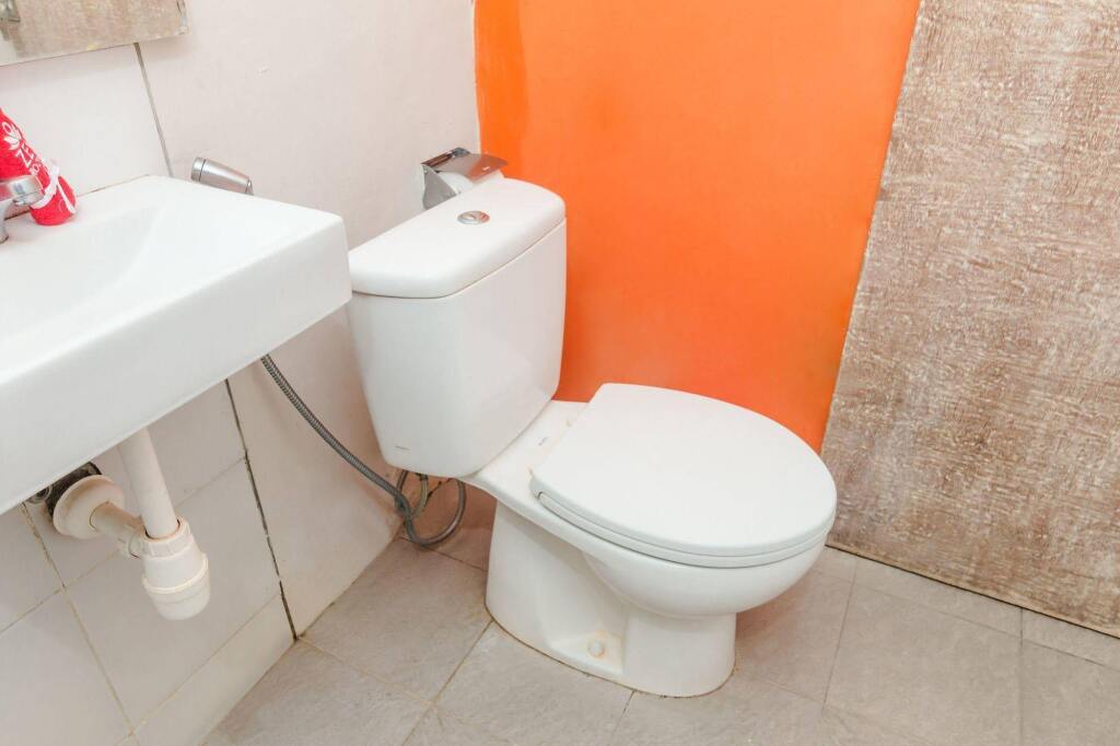 Денпасар: Zen Rooms Ciung Wanara Denpasar Syriath