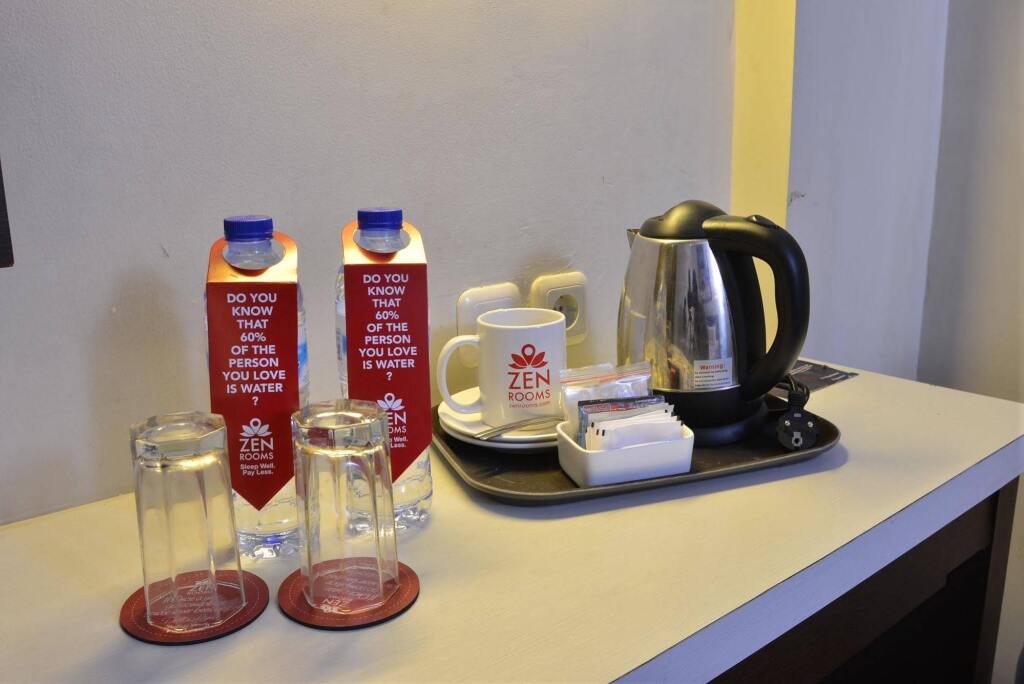 Денпасар: ZEN Rooms Pemogan Raya Denpasar