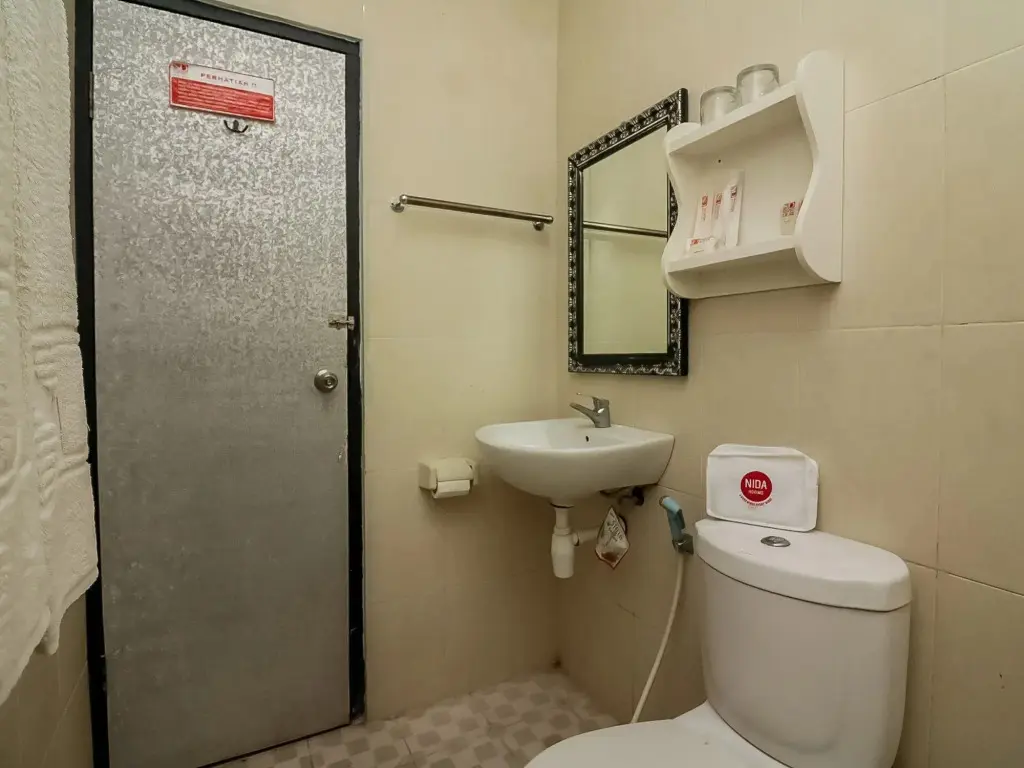 Денпасар: Nida Rooms Peace Gong Bedahulu at Hotel Shunda