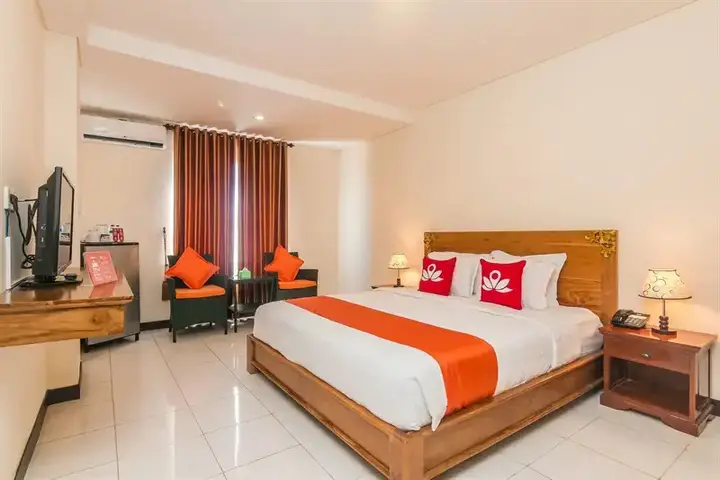 Денпасар: ZEN Rooms Puputan Renon