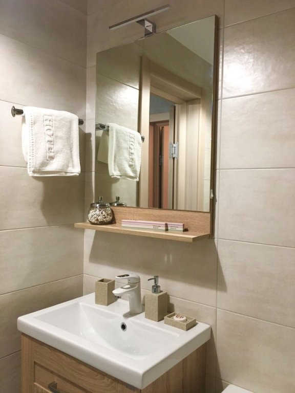 Владивосток: Апартаменты VLadhome24 на Острякова 28