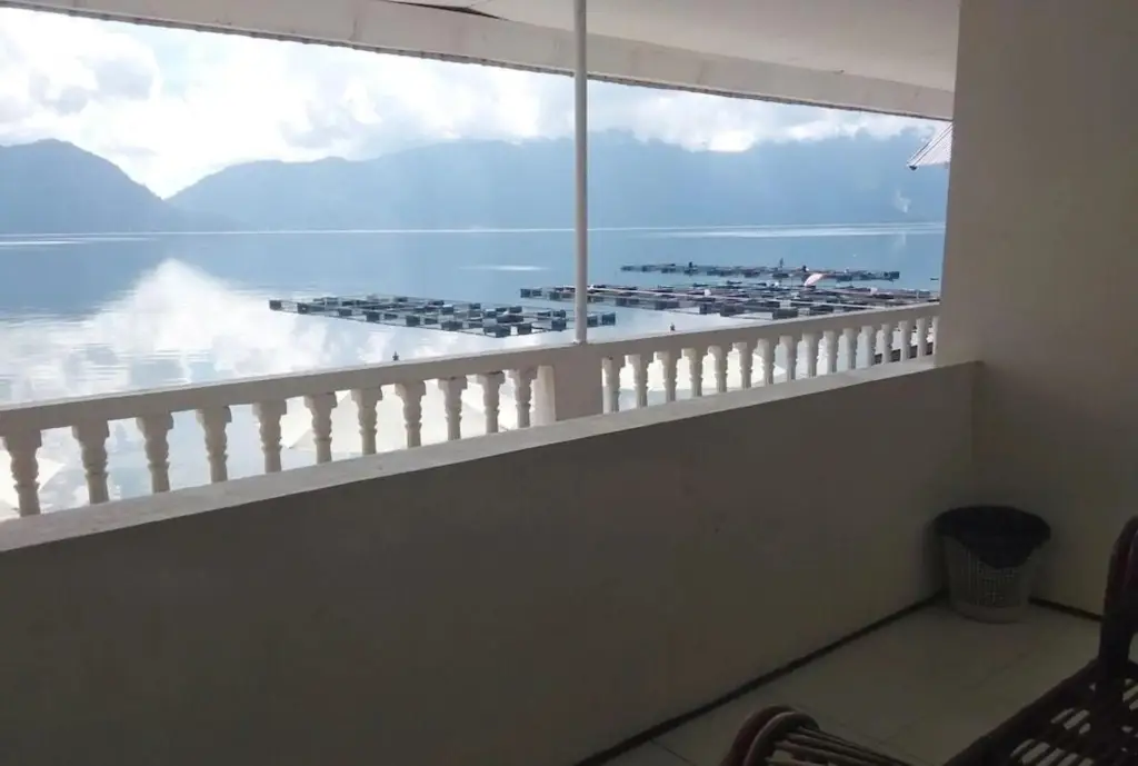 Букиттинги: Hotel Maninjau Indah