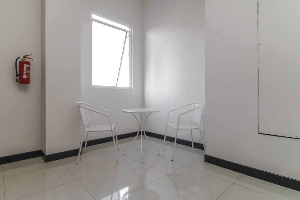 Джакарта: RedDoorz Plus @ Pecenongan