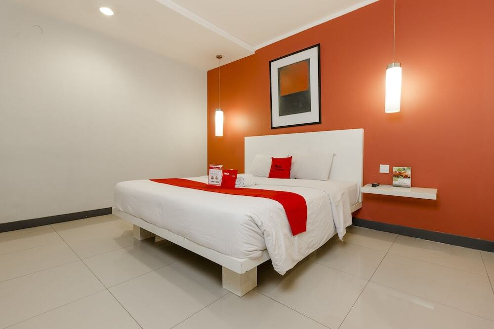 Джакарта: RedDoorz Plus @ Glodok Plaza