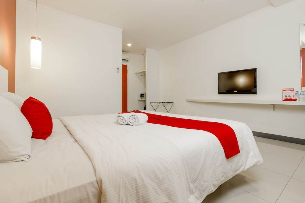 Джакарта: RedDoorz Plus @ Glodok Plaza