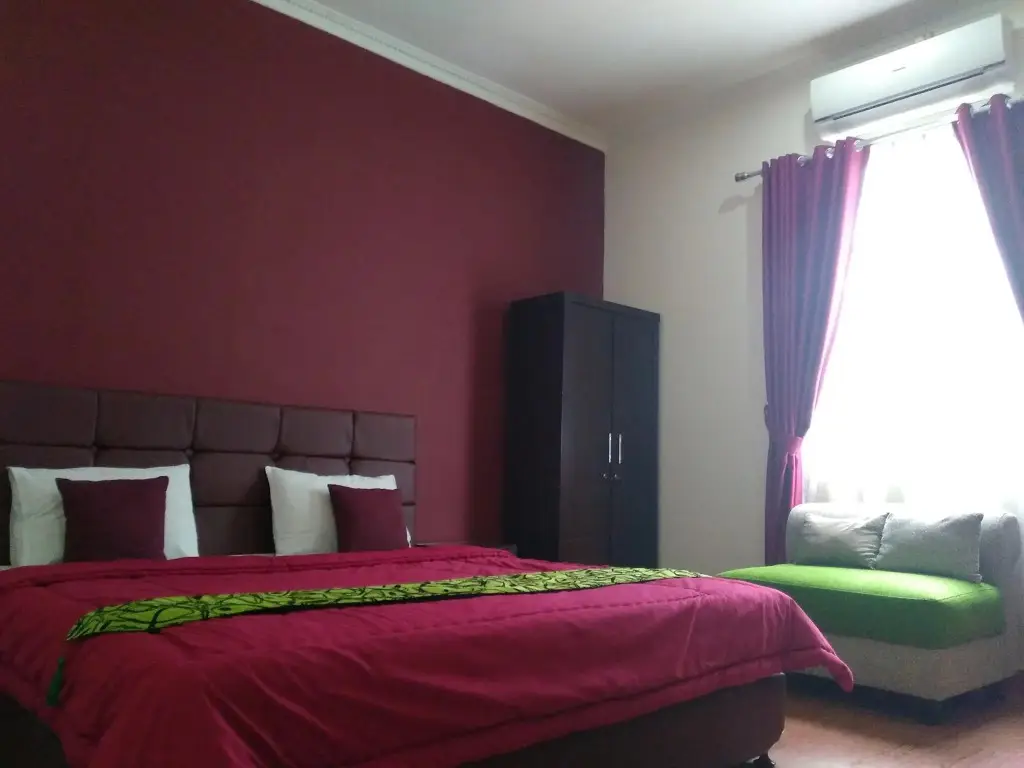 Чианджур: Charaka Hotel