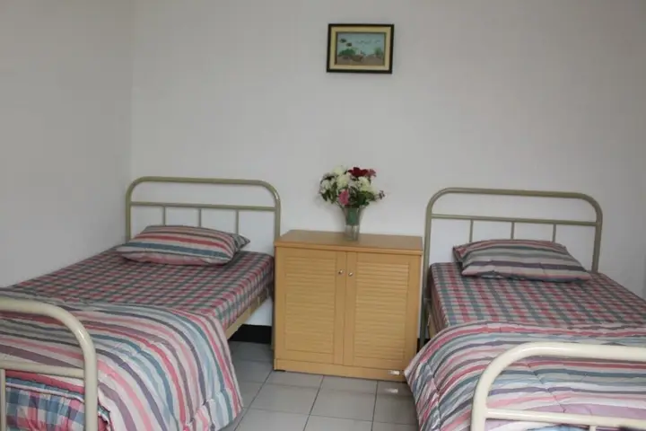 Бандунг: De Riau Guest House