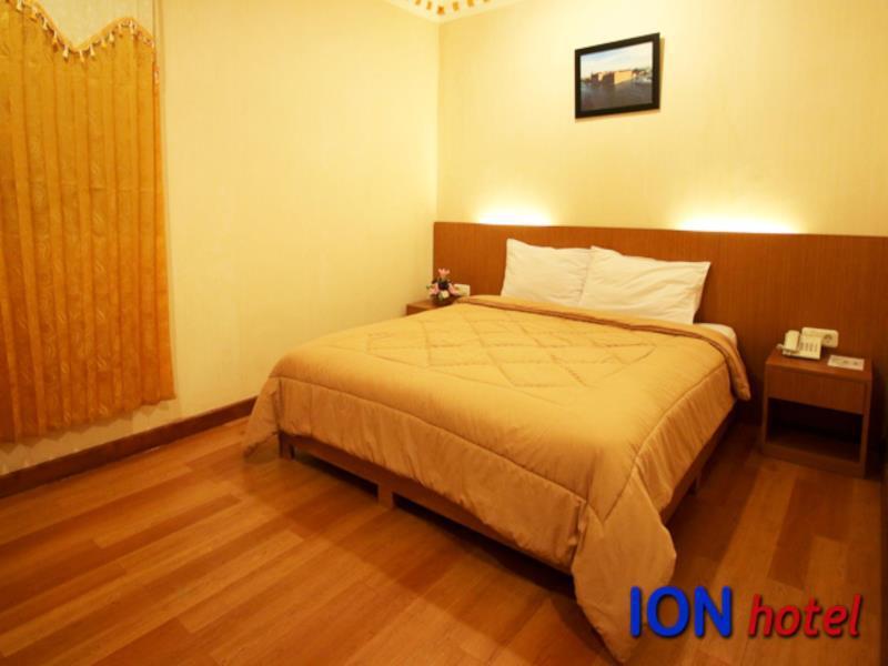 Батам: Ion Hotel