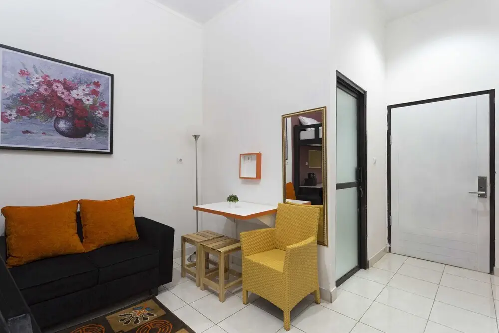 Депок: RedDoorz near University of Indonesia