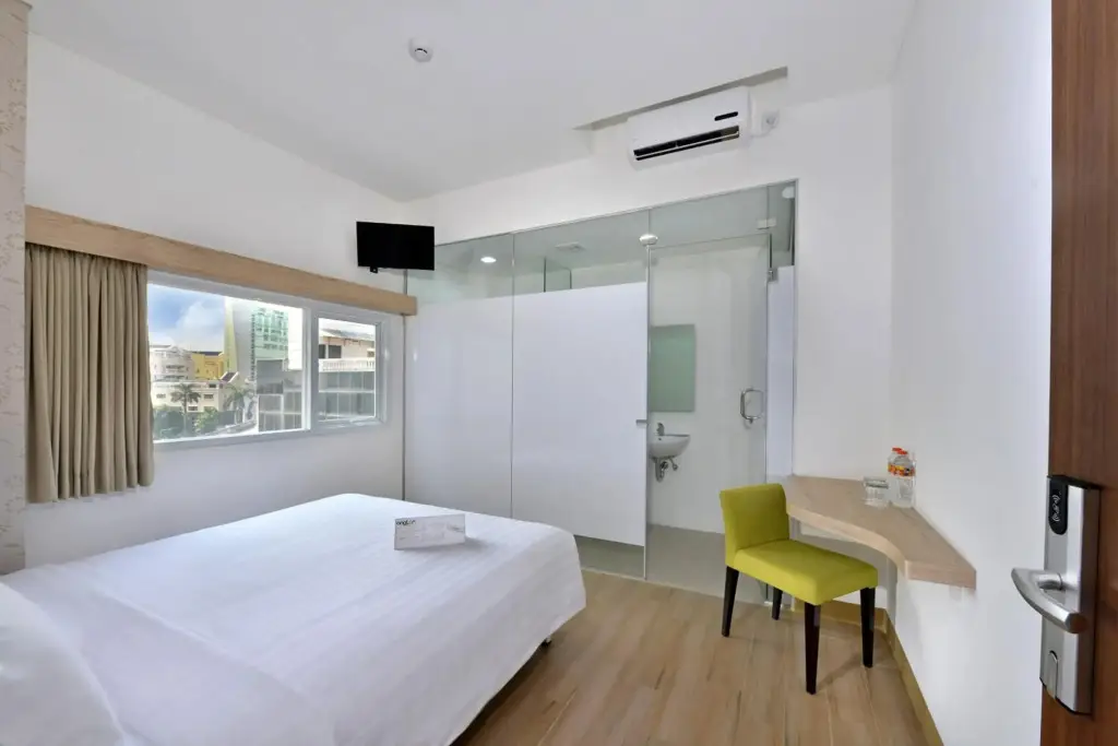 Джакарта: Whiz Hotel Falatehan Jakarta
