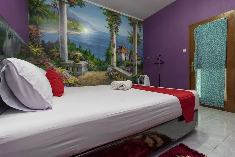 Джакарта: RedDoorz @ Duren Sawit
