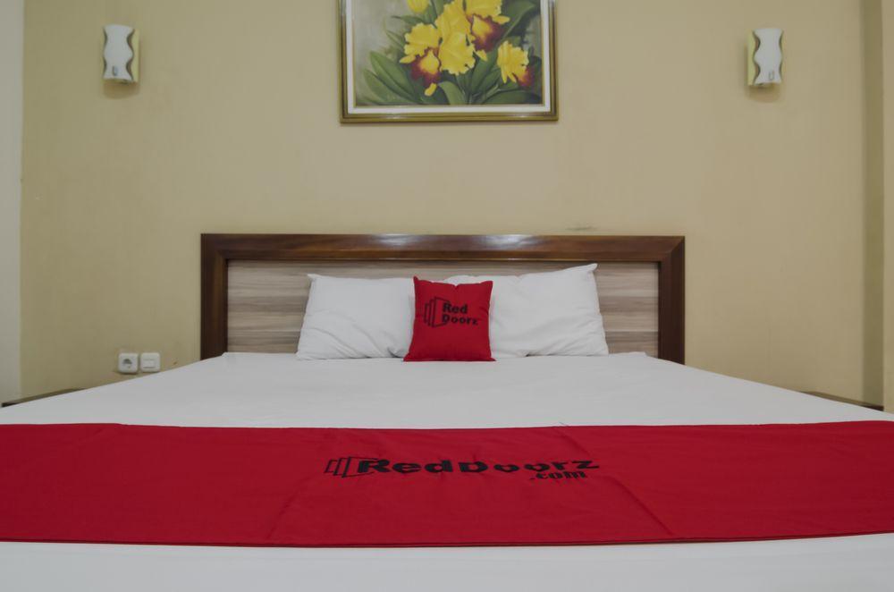 Семаранг: RedDoorz @ Rejosari