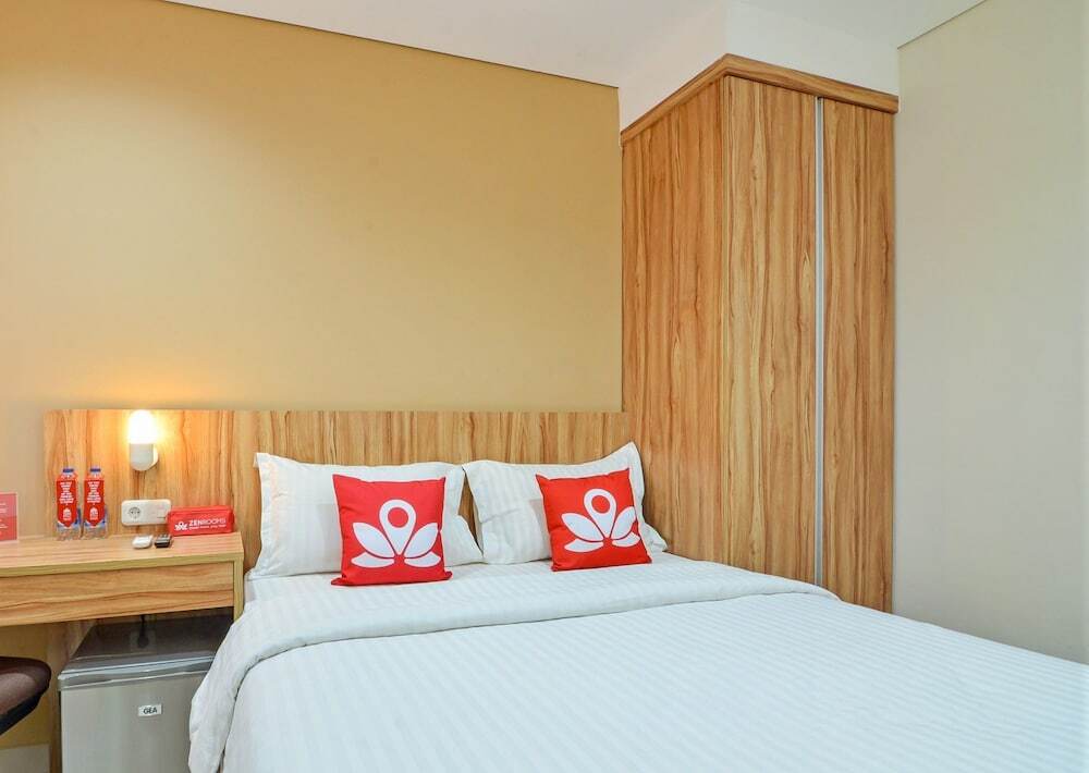Джакарта: ZEN Rooms Residence 12 Cipete