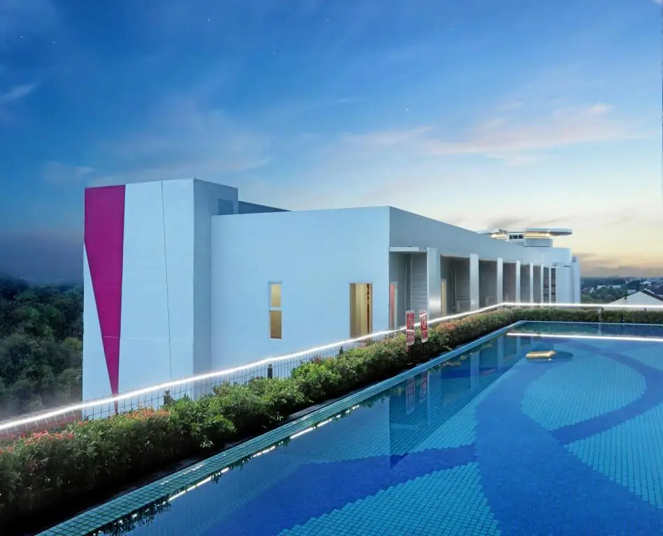 Мадиун: Отель Favehotel Madiun