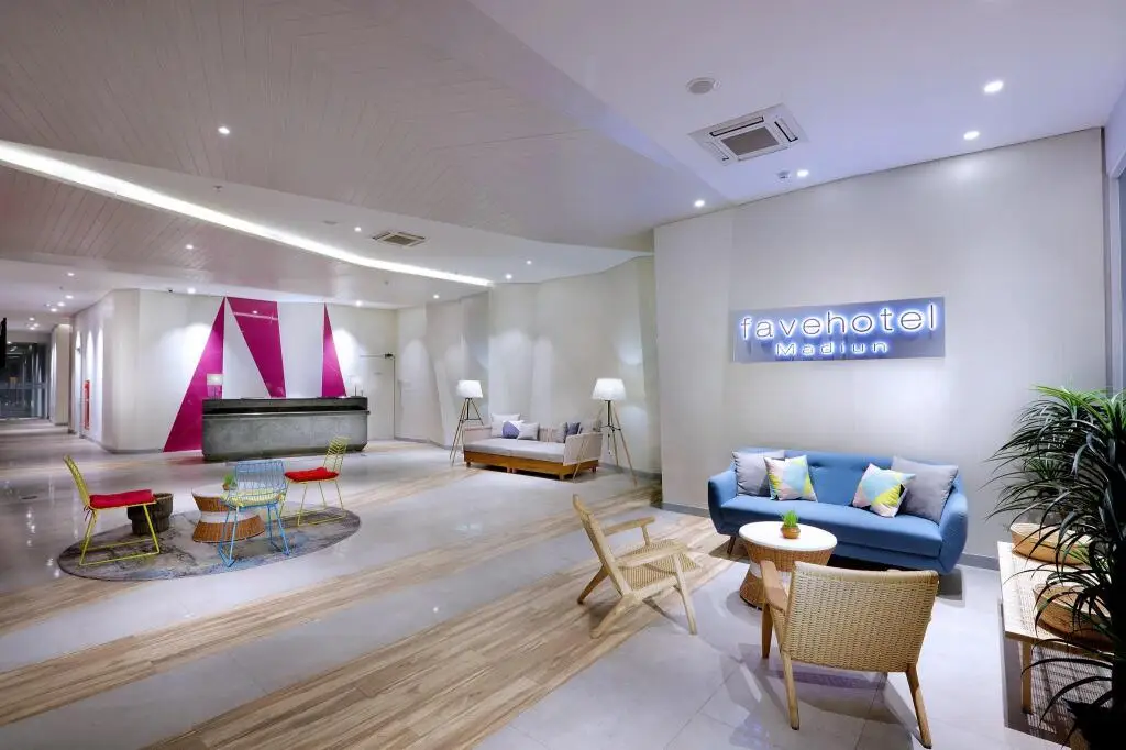 Мадиун: Отель Favehotel Madiun