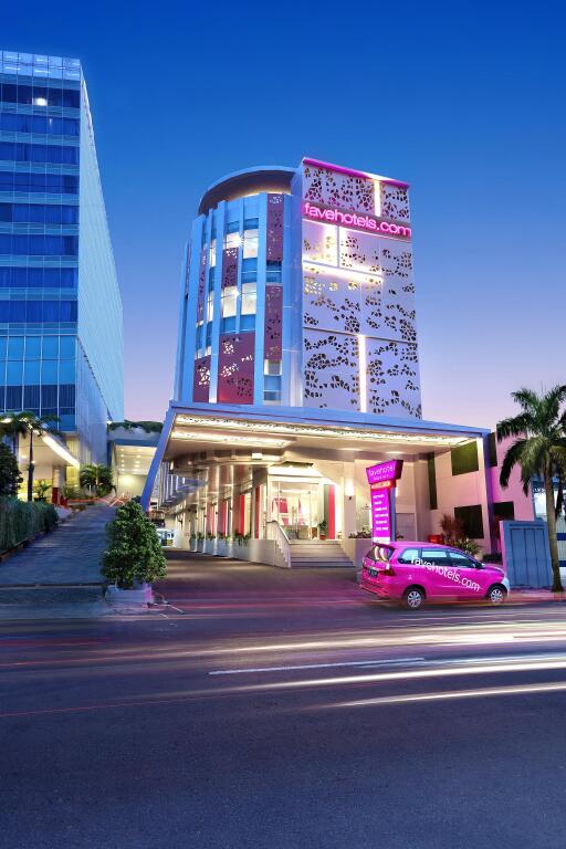 Отель Favehotel Madiun — фото 1