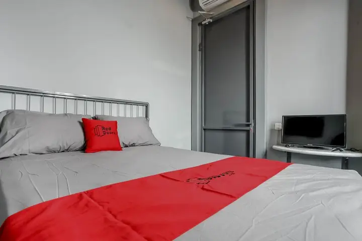 Сурабая: Reddoorz @ Banyu Urip