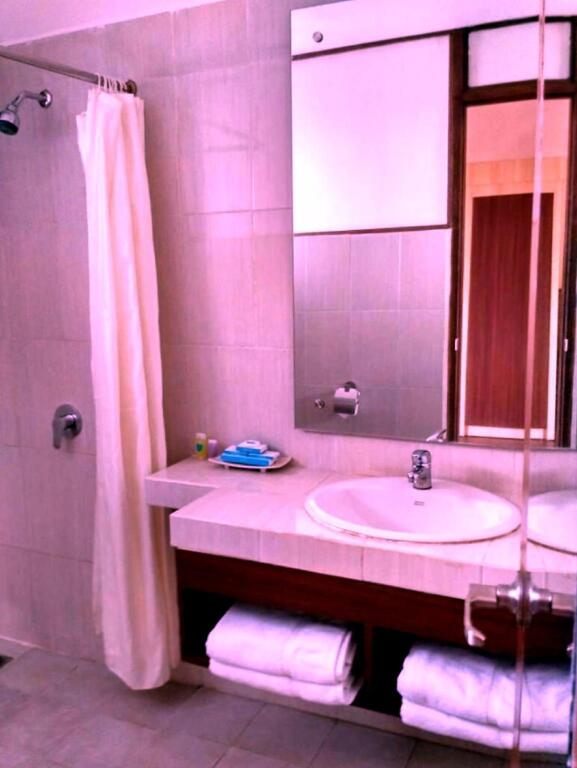 Чиребон: Seaview Cottage Cirebon Waterland