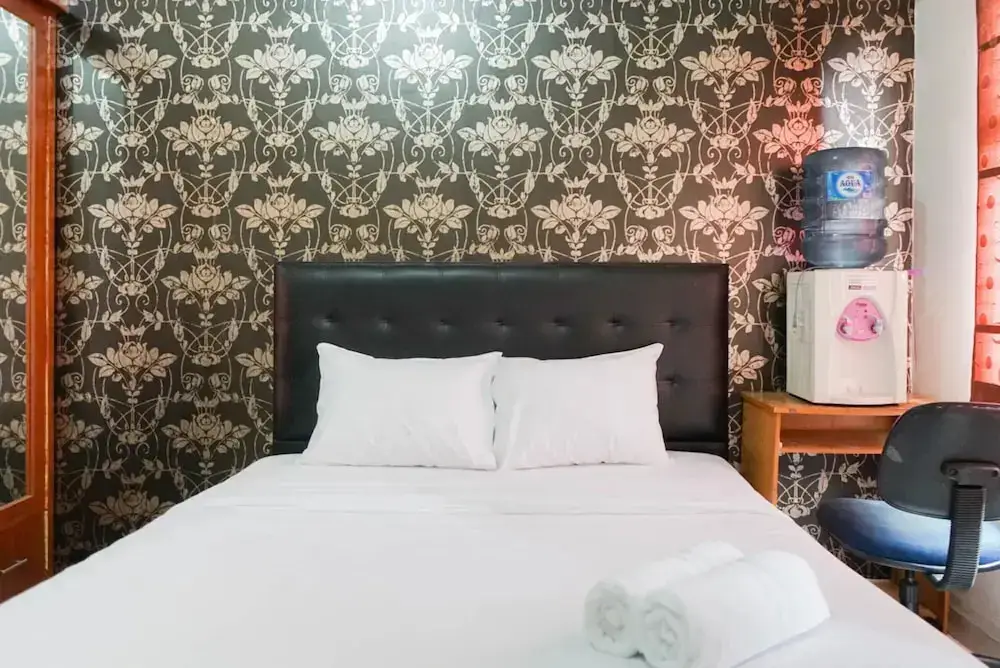 Депок: Comfy Studio Apartment at Margonda Residence 2 By Travelio