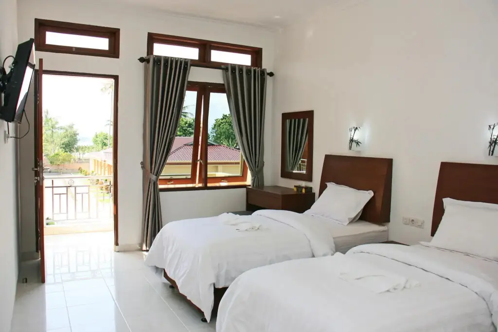 Озеро Тоба: Rogate Beach Hotel