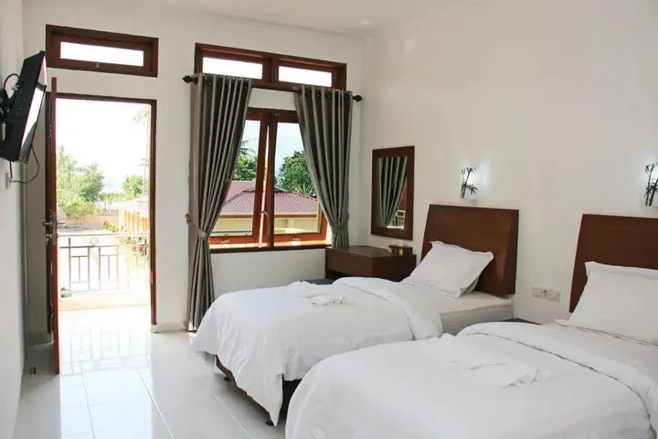Озеро Тоба: Rogate Beach Hotel