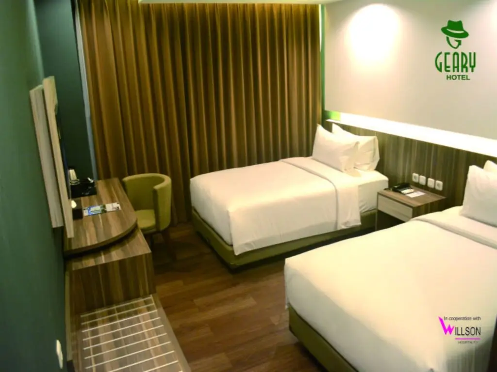 Бандунг: Geary Hotel Bandung