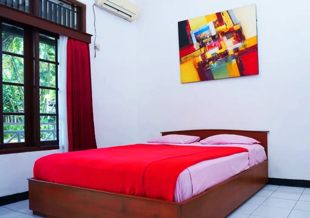 Кебумен: Candisari Hotel & Resto