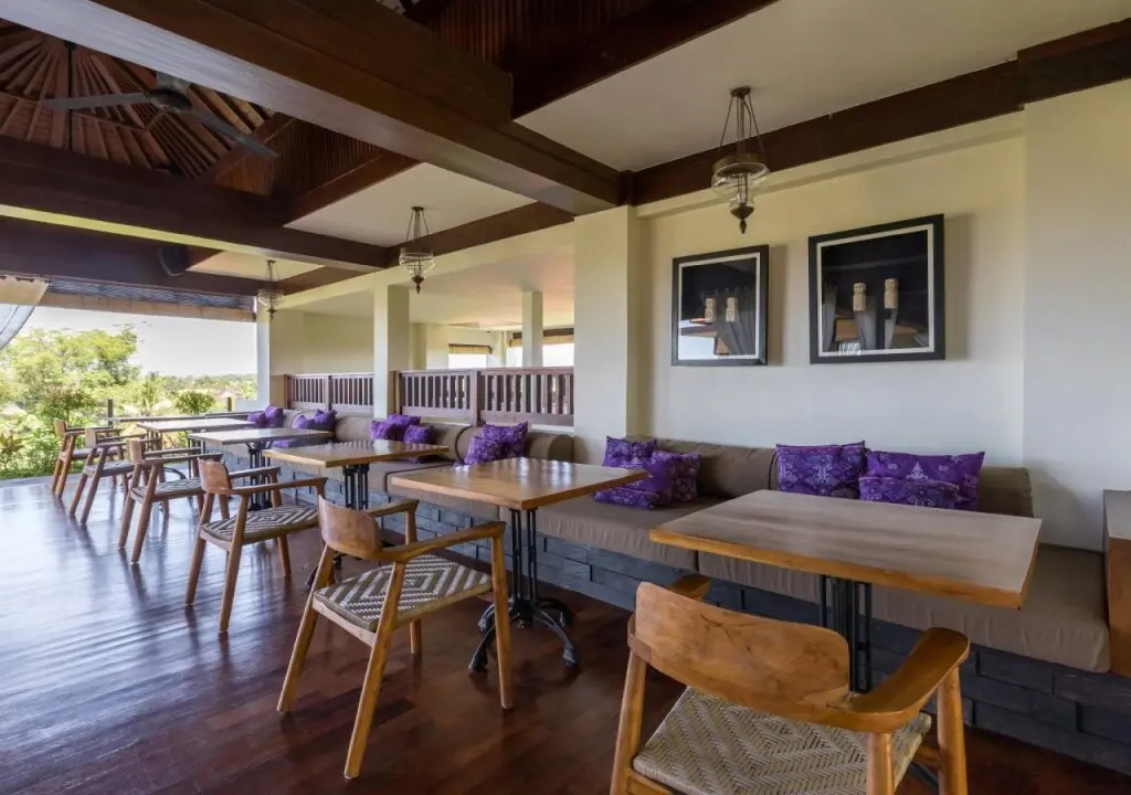 Убуд: Ubud Village Hotel