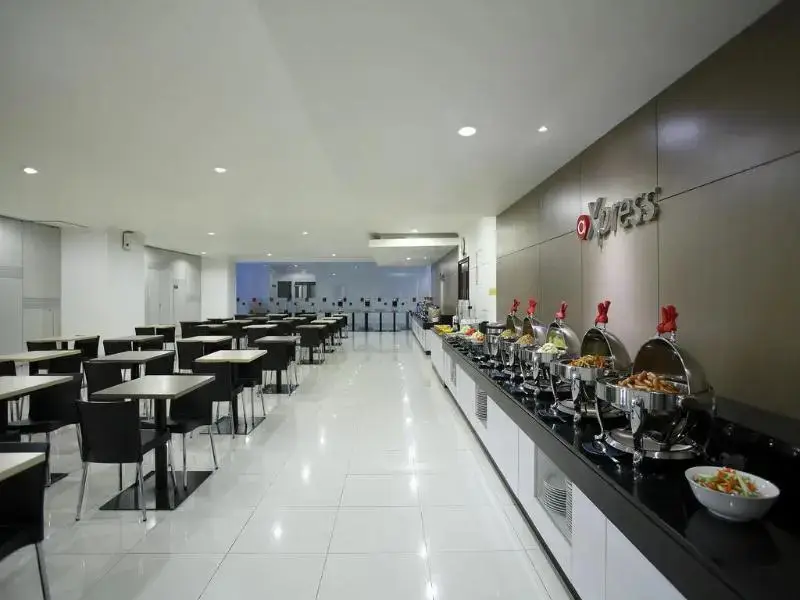 Amaris Hotel Mangga Dua Square — фото 1