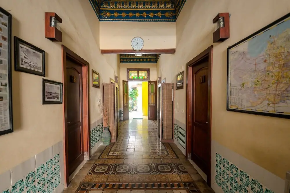 Сурабая: Airy Eco Syariah Bongkaran Jagalan 64 Surabaya