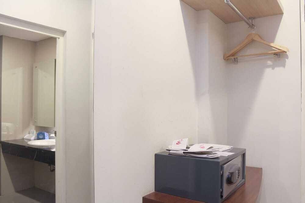 Бандунг: 万隆艾里希汉佩拉斯119号酒店(Airy Cihampelas 119 Bandung)