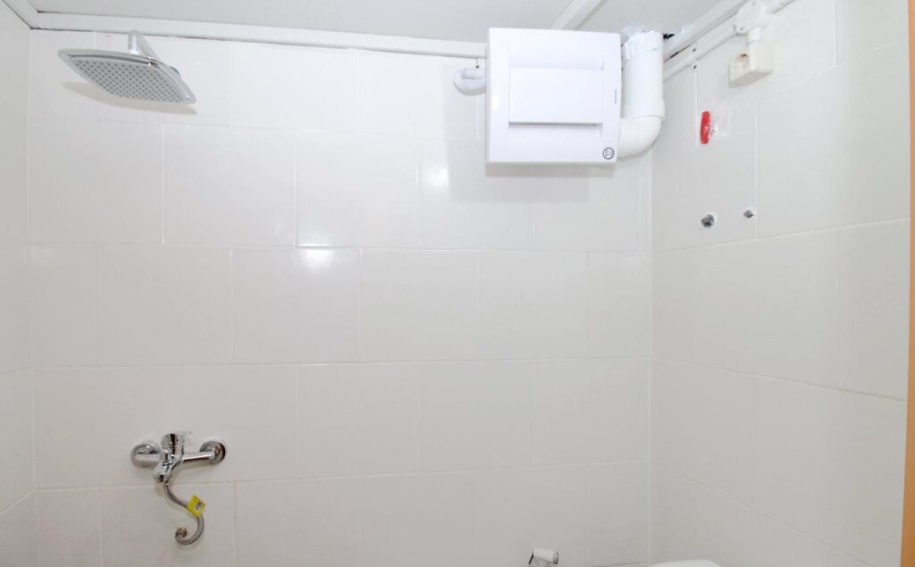 Джакарта: Kamar Keluarga Taman Bandara Mahkota Syariah