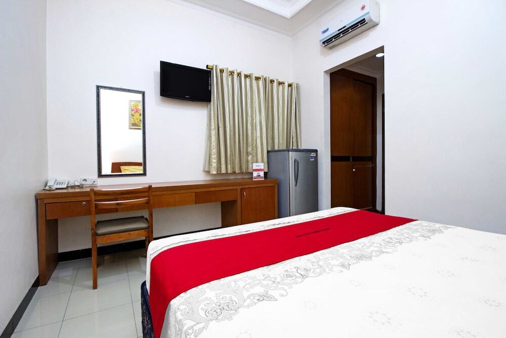 Джакарта: RedDoorz near ITC Kuningan