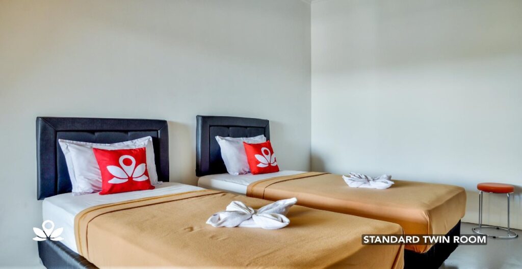 Батуретно: Ndalem Sorogenen Guesthouse