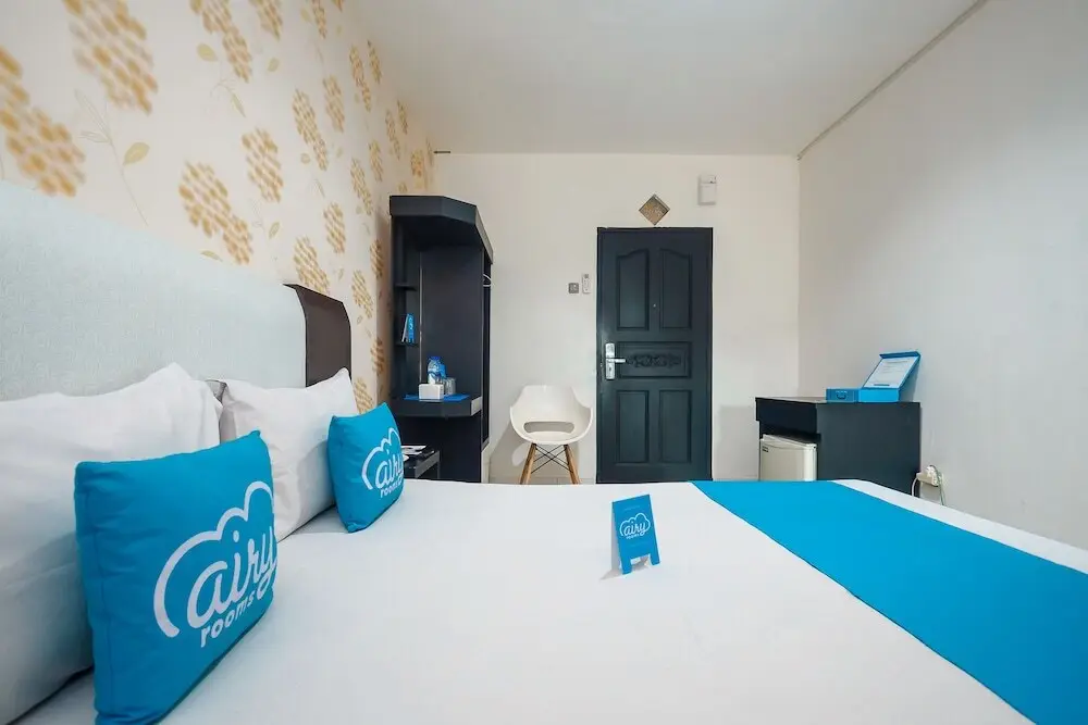Макассар: Airy Wajo Tanimbar 8 Makassar