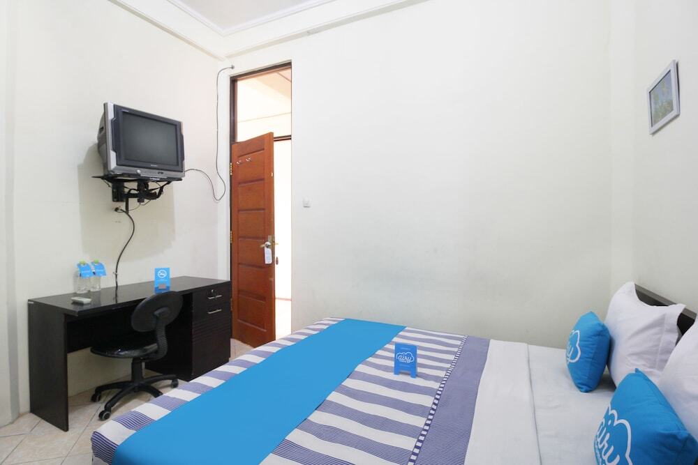 Сурабая: Airy Eco Syariah Gubeng Moestopo Gang Kedung Pengkol Surabaya