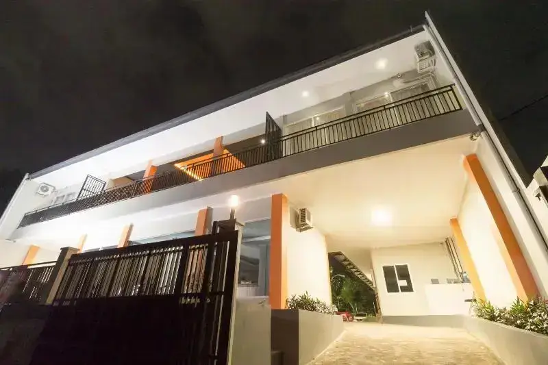 Богор: L'Cost Homestay