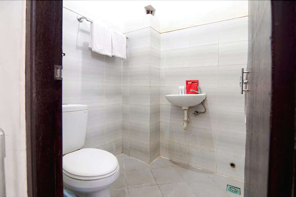 Денпасар: RedDoorz Plus near Ubung Terminal Denpasar