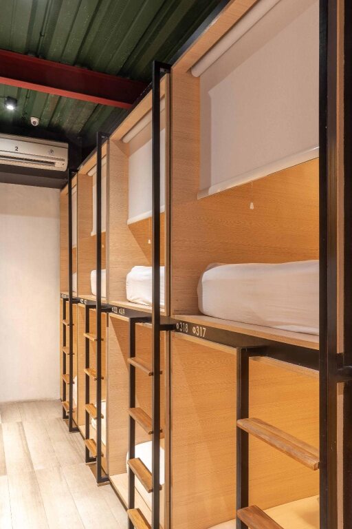Кута: M Boutique Hostel Legian