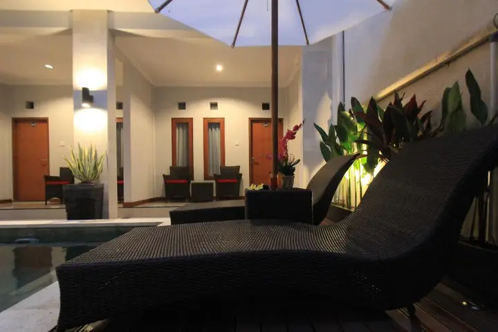 Кута: Tom Guest House
