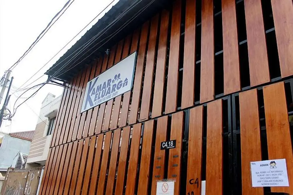 Джакарта: Kamar Keluarga Semanan Syariah