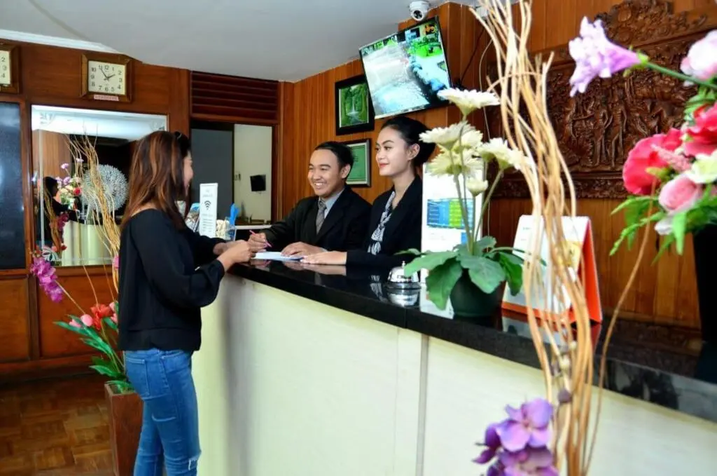 Читарингул: Hotel Gerbera
