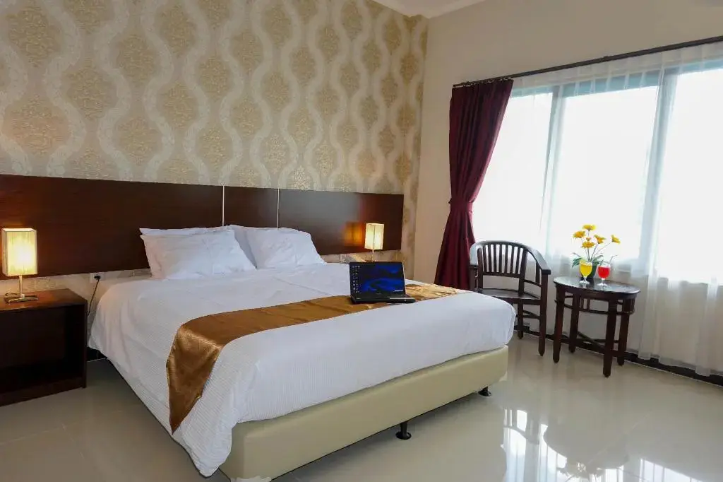Читарингул: Hotel Gerbera