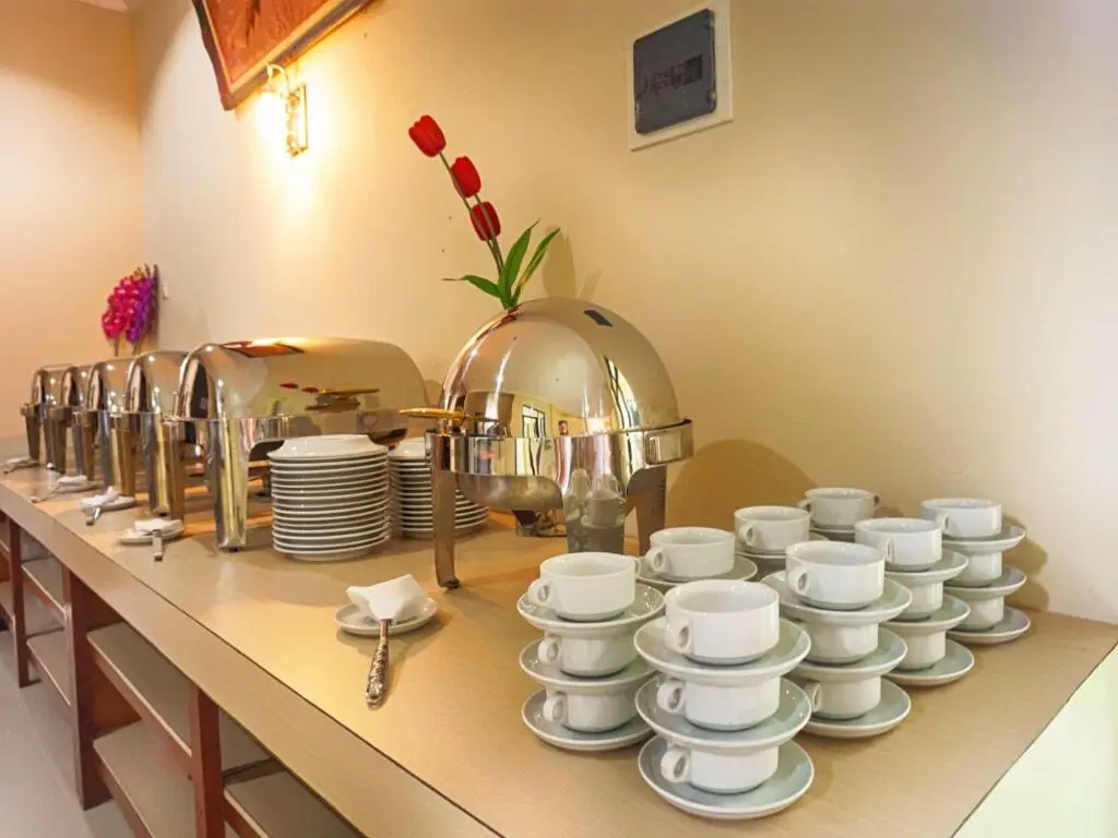 Читарингул: Hotel Gerbera