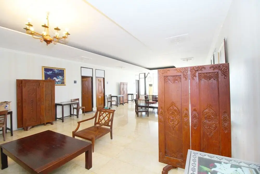Семаранг: Airy Gajahmada 122 Semarang