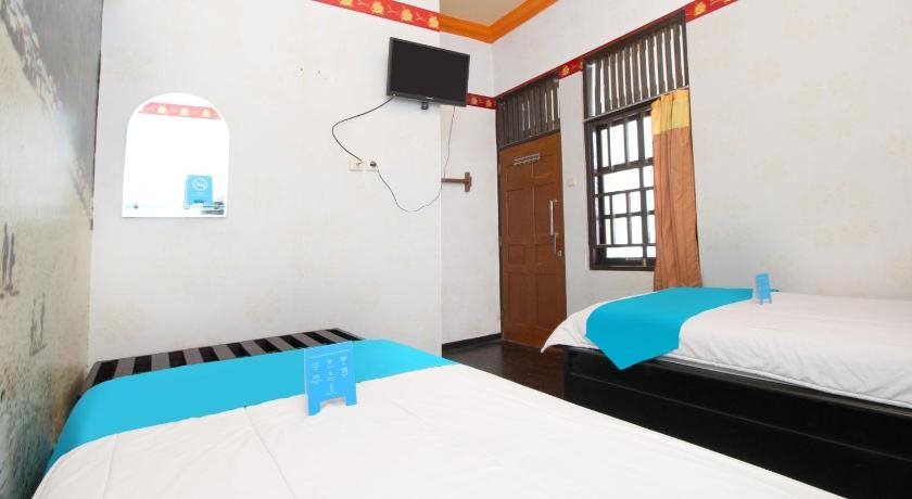 Семаранг: Airy Gajahmada 122 Semarang