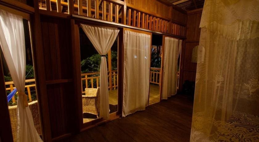 Тодзе Уна-Уна Регентство: Sifa Diving Resort