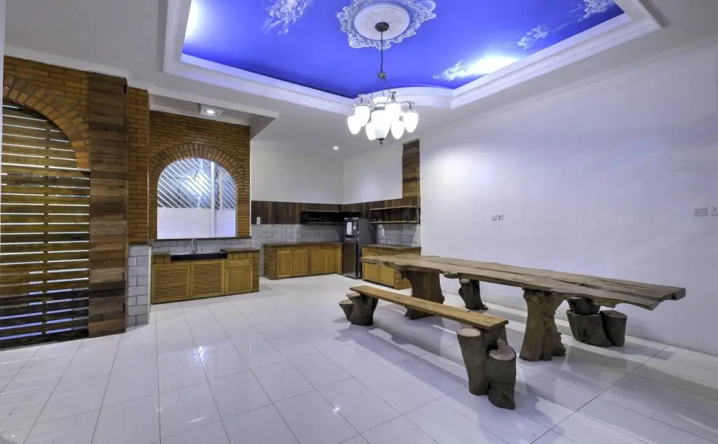 Паданг: Riverside Hostel Padang